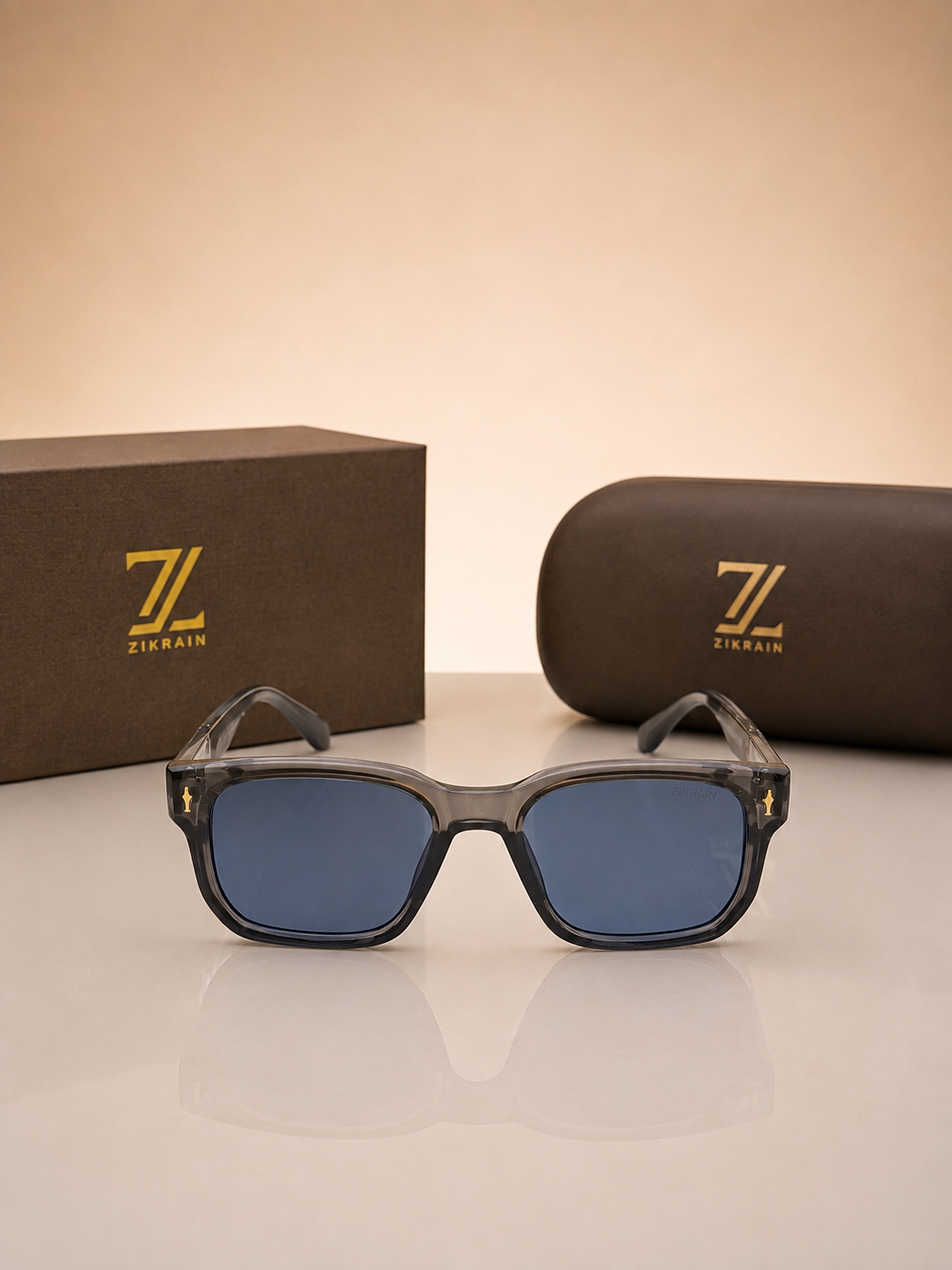 Zikrain Edge angular sunglasses in black acetate — product view 2